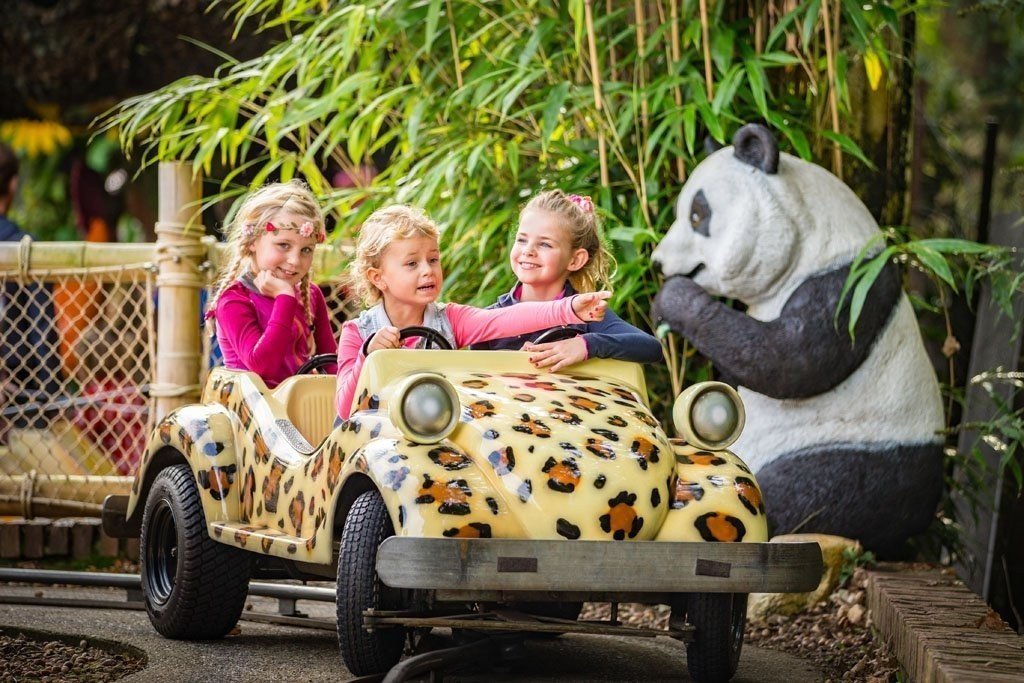 Kinderpretpark julianatoren safaribaan